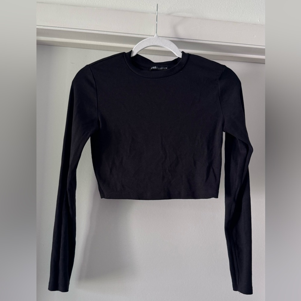 Zara Black Long Sleeve Crop Top